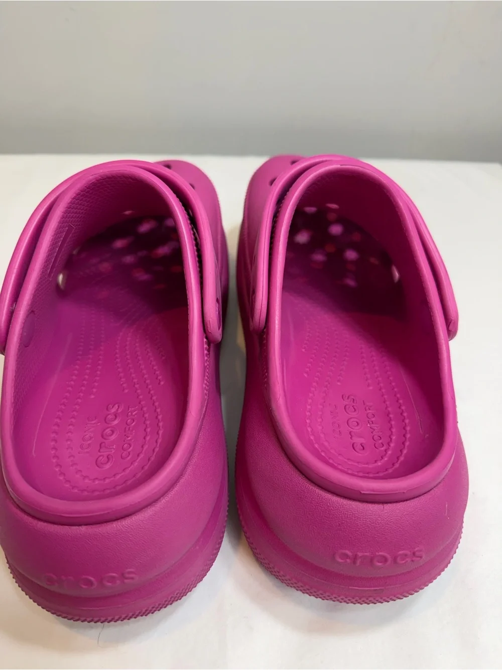 CROCS classic crush